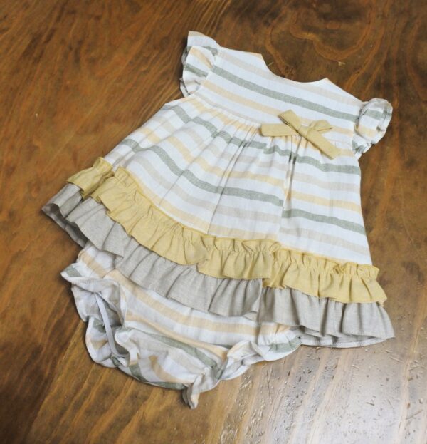 Vestido mostaza bebé